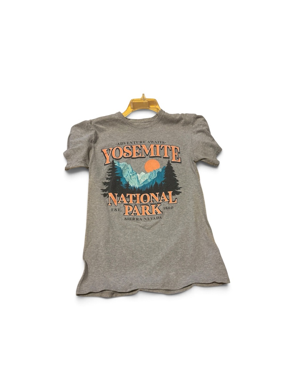 Yosemite National Park Graphic Tee - Gray size S